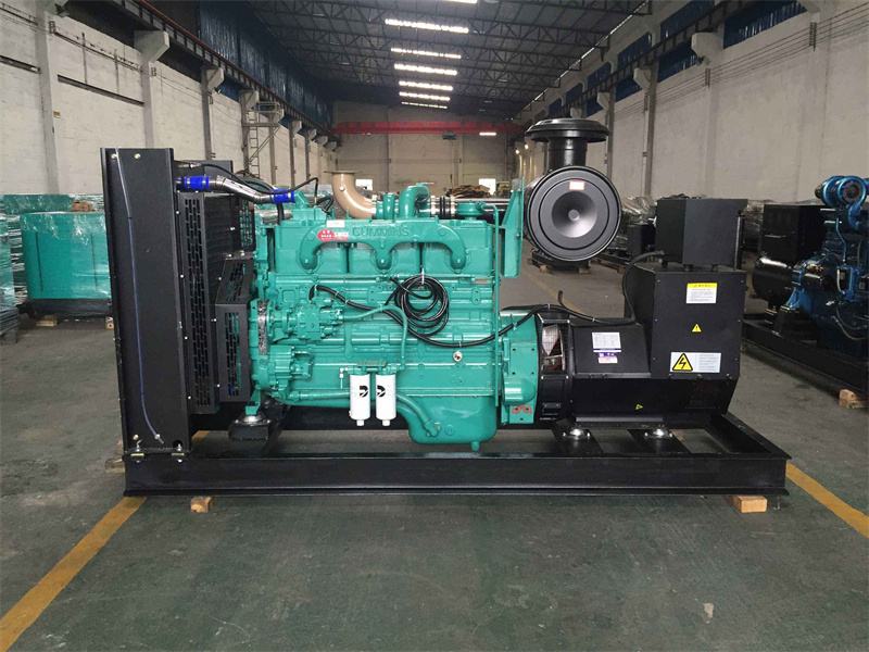 屯溪发电机出租租赁如何保证柴油发电机组的正常运行？