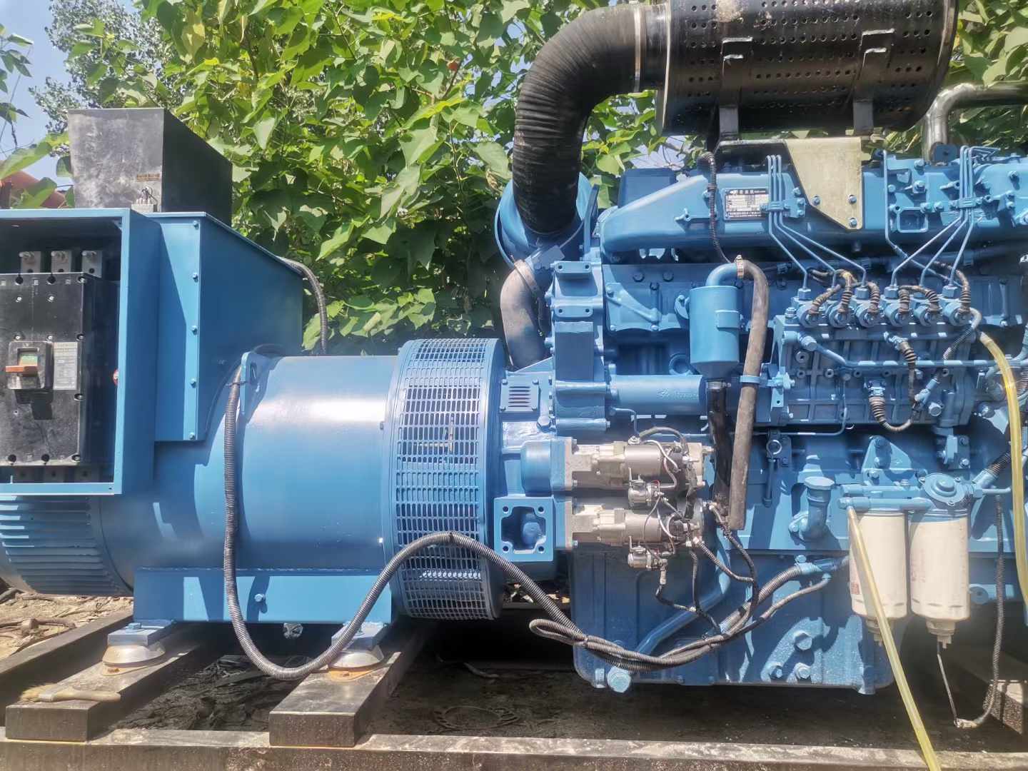 屯溪详细说明降低 800kW 柴油发电机输出电流波动的方法